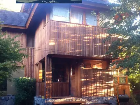 CASA CENTRO SAN MARTÍN DE LOS ANDES 100