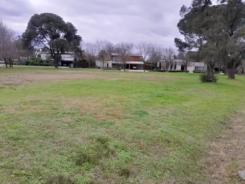 Lote  en Olivos Golf Club