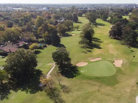 Terreno en Venta en Olivos Golf Club, USD 300.000