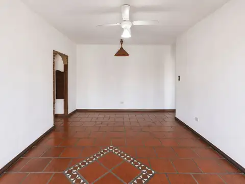 Departamento 4 ambientes con 1 baño