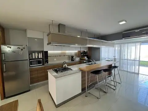 VENTA DUPLEX 4 AMBIENTES EN SAN ANTONIO DE PADUA