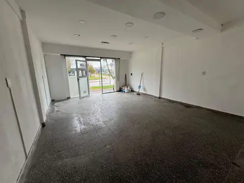 Local en Alquiler en Caisamar, $ 750.000