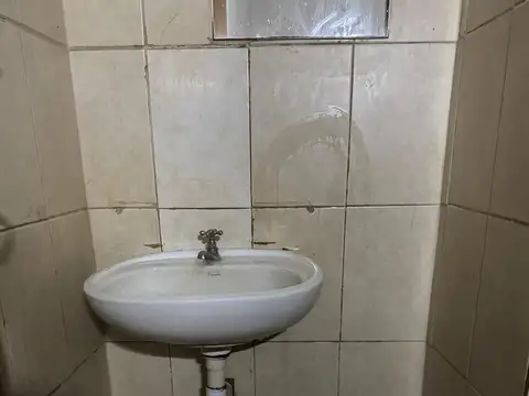 Local en Alquiler en Caisamar, $ 750.000