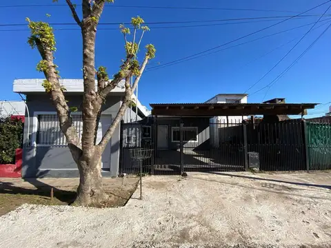 OPORTUNIDAD CASA EN VENTA + DEPARTAMENTO