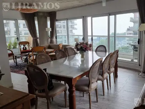 Departamento en Alquiler en Olivos Vias/Rio, USD 3.500