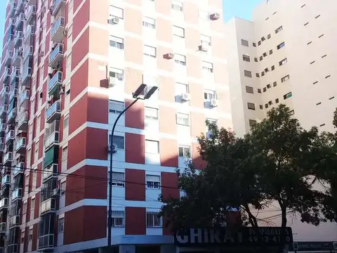 Av. Juan B. Alberdi al 500