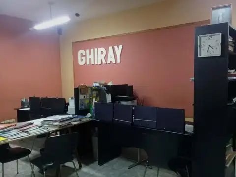 Local en Venta 40 años