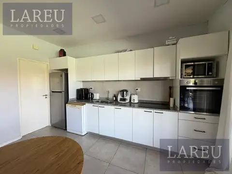 Casa a la Venta en Los Arces Cañada