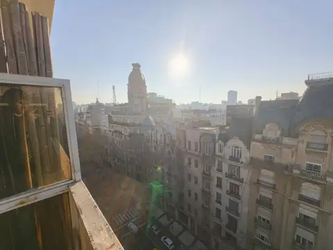 Avenida De Mayo 1200