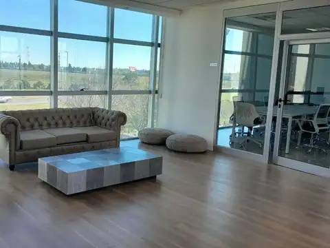 Oficina en Alquiler en Córdoba, USD 1.850