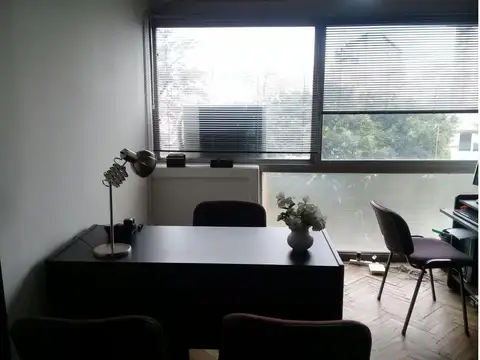 Oficina en Alquiler en San Isidro Centro, $ 300.000