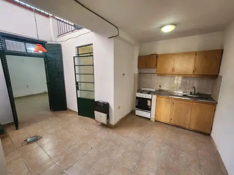 Departamento de Pasillo 1-2 Dormitorios