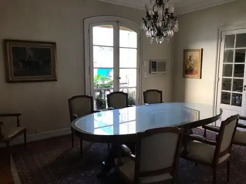 Tucuman 1400 4° - Oficina Compartida en Edificio Bustillo