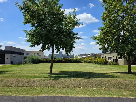 VENTA PERMUTA LOTE PRADOS DEL OESTE 1 CON PROYECTO