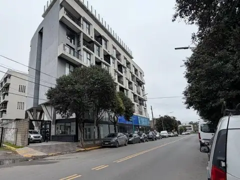 Avenida Eugenia Tapia de Cruz 1300