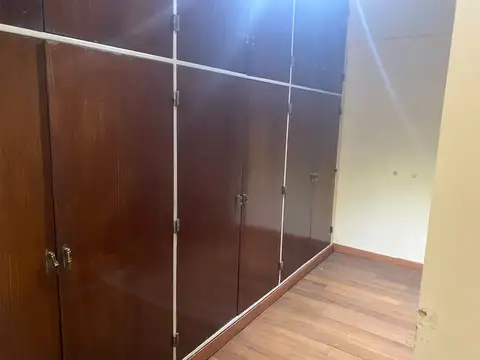 Departamento en Alquiler 44 años