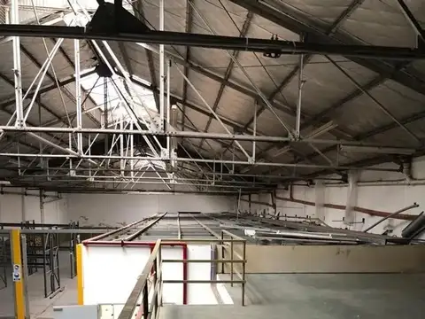 Galpon en Alquiler en Flores Sur, $ 9.800.000