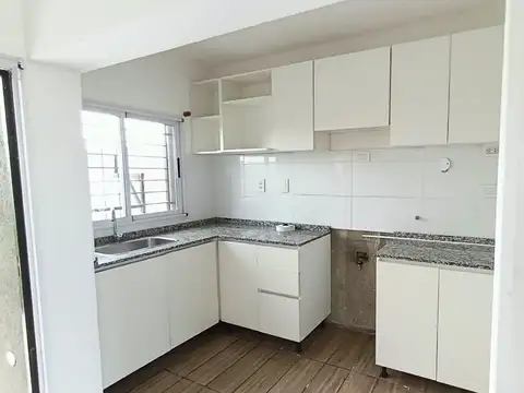 Departamento 4 ambientes con 1 baño
