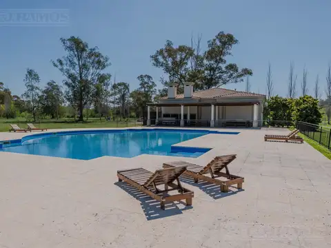 Terreno en Venta de 1593,0 m2