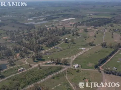 Terreno en Venta en Los Pinares Country Club, USD 72.038