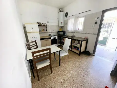 Depto Tipo Casa en Venta de 4 ambientes