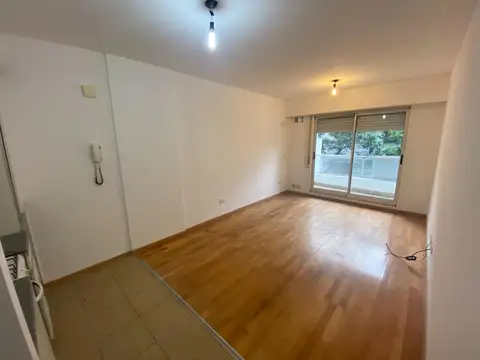 Departamento en Alquiler en Centro, $ 360.000