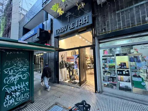 Local en Av. Santa Fe 3072
