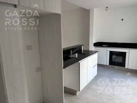 Departamento en Venta en Adrogue, USD 135.000