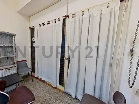 PH en venta de 4 ambientes en Villa Soldati