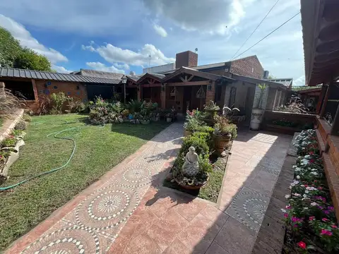 Excelente Casa en Calle 37, entre 104/106 ¡RETASADA!