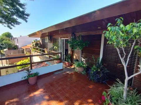 Casa en Venta en Villa Adelina, USD 365.000