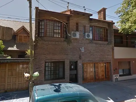 Casa de 4 ambientes en Quilmes