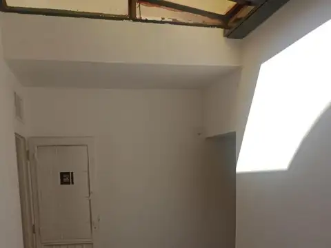 Depto Tipo Casa en Alquiler en Liniers, $ 1.200.000