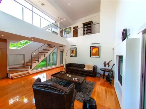 Casa en VENTA City Bell Barrio Los Ceibos 4 dorm.