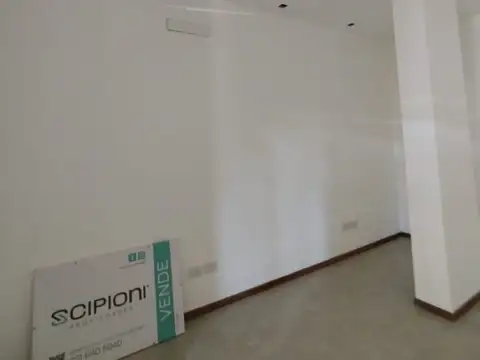 Local en Venta en Zona Universidades Bosque, USD 54.250