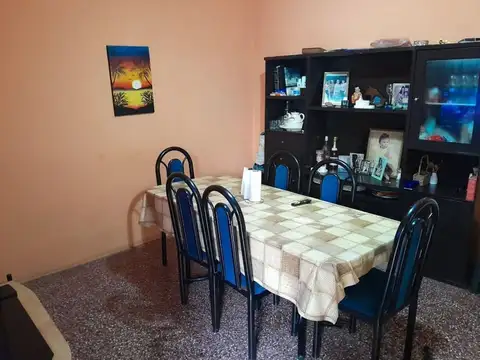 Depto Tipo Casa 4 ambientes con 1 baño