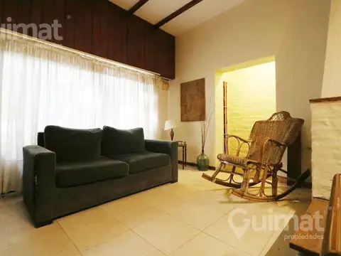 Casa en Venta en Flores, USD 260.000