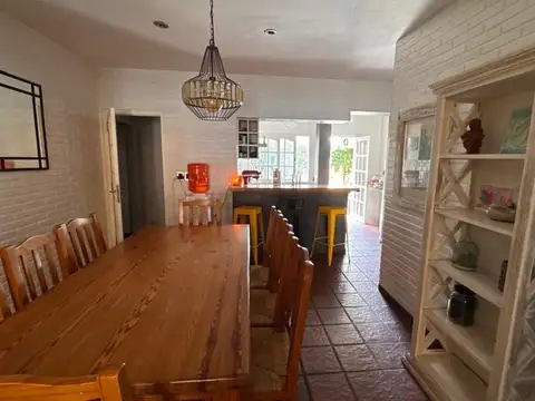 Depto Tipo Casa en Venta de 4 dormitorios