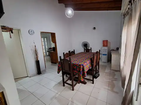 VENTA / PERMUTA CASA 3 AMB EN ALM. BROWN BURZACO