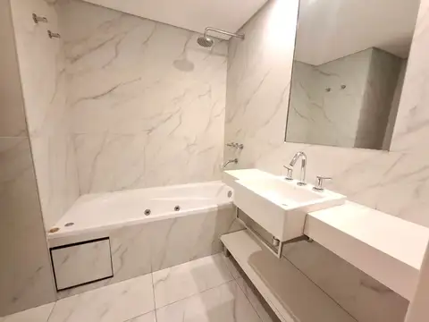 Departamento en Alquiler con 1 cocheras