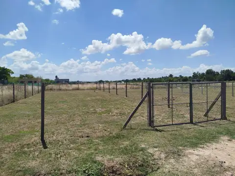 Terreno en Venta 30  mts Fondo