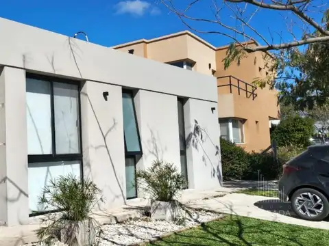 Casa - Santa Elena