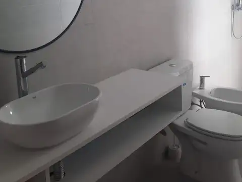 Casa en Venta en Pilar del Este - Santa Elena, USD 172.000