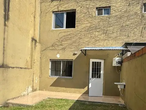 Depto Tipo Casa en Venta de Monoambiente