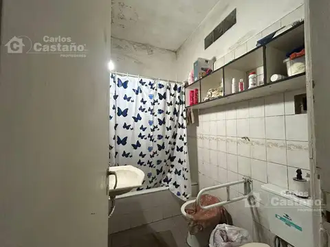 Depto Tipo Casa 3 ambientes con 2 baños