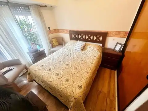 Casa americana en buen estado.