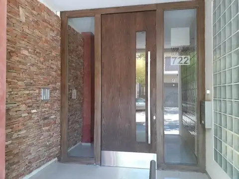 Mahatma Gandhi 700, Piso 5