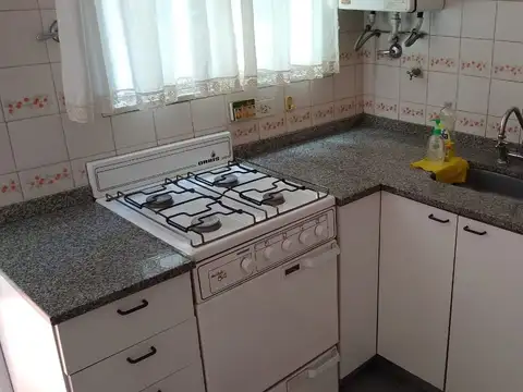 Blanco Encalada 4800, Piso 4