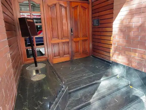 2 ambientes Excelente ubicación