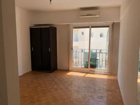 VENTA MONOAMBIENTE CHACARITA RECICLADO 